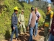 Órdenes de gobierno y fuerzas armadas atienden deslizamiento de tierra en Pahuatlán