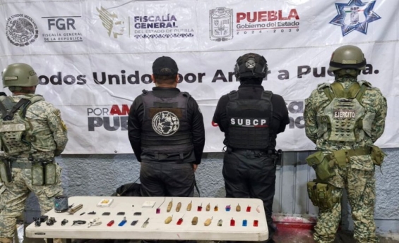 Seguridad Pública y DEFENSA realizan operativo de revisión en el penal de Cholula