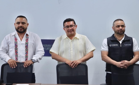Encabeza diputado Pável Gaspar diálogo  con guías de turistas de Cuetzalan para escuchar sus necesidades y fortalecer al sector