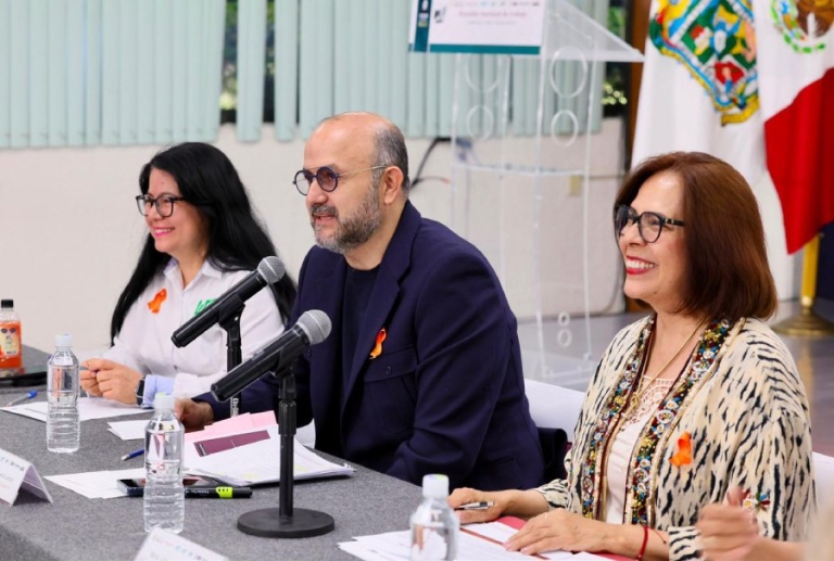 Plan México impulsará en Puebla encuentro en robótica, IA y semiconductores: SEP federal
