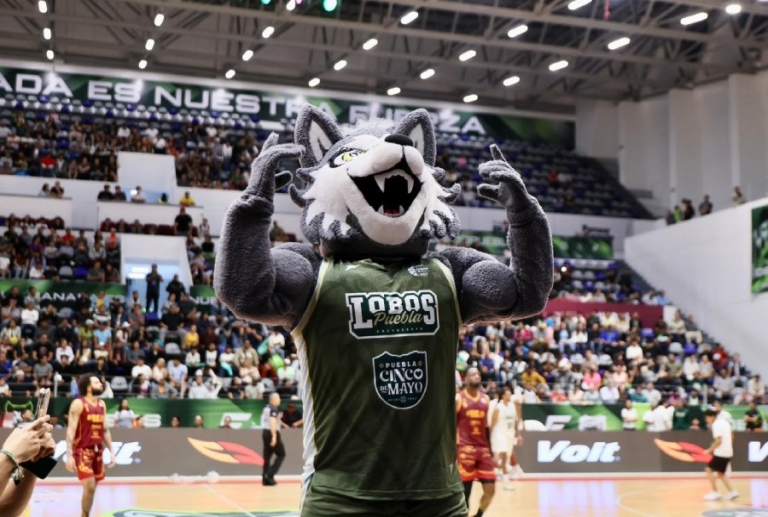 Gobierno del Estado promueve con Lobos BUAP el básquetbol profesional