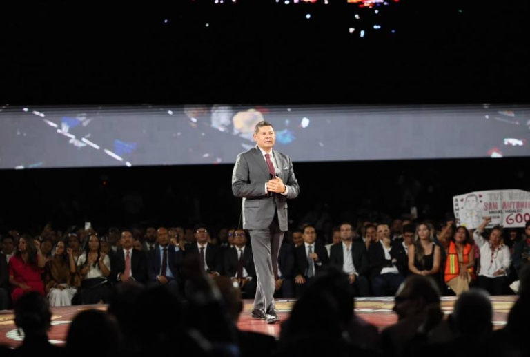 El futuro de Puebla se construye con resultados y de la mano del pueblo: Armenta Mier