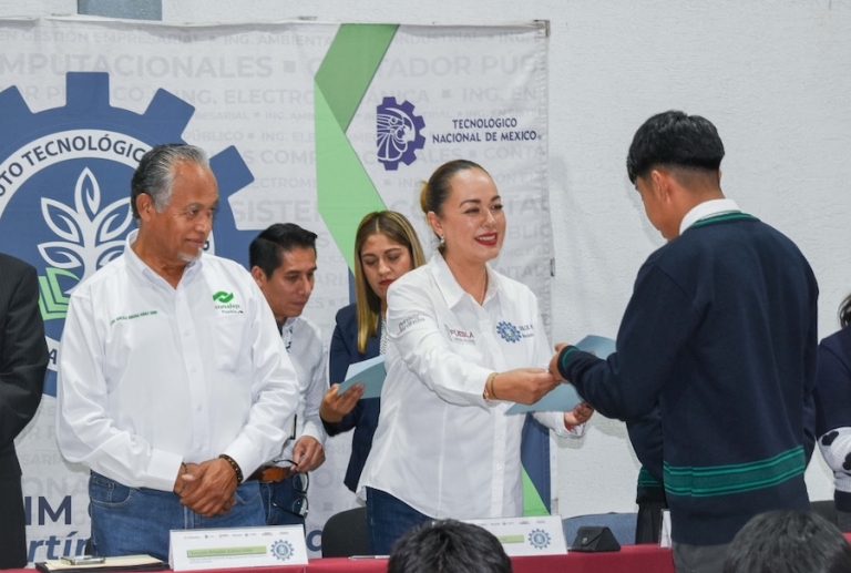Conalep Puebla y TecNM San Martín estrechan lazos para impulsar educación dual