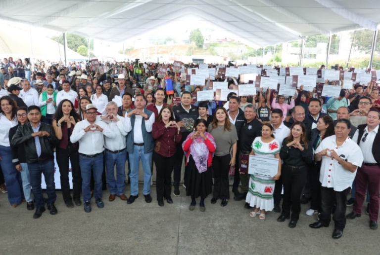 Fortalecen bienestar en la Sierra Norte con transformación del campo y obra comunitaria