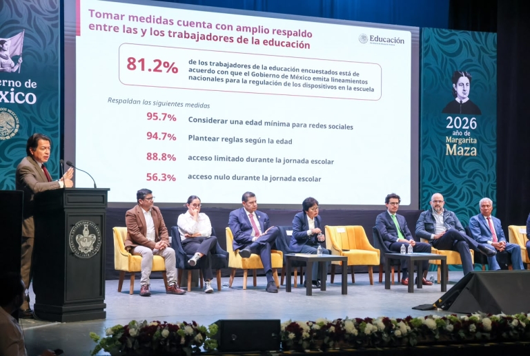 Pantallas afectan atención y convivencia de estudiantes, advierte la SEP