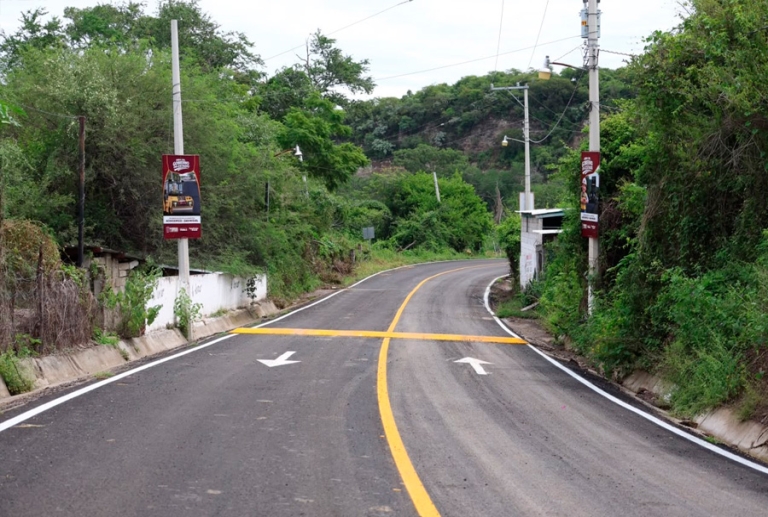 Puebla abre conexión con Morelos con la pavimentación de la carretera Achichipico – San Miguel