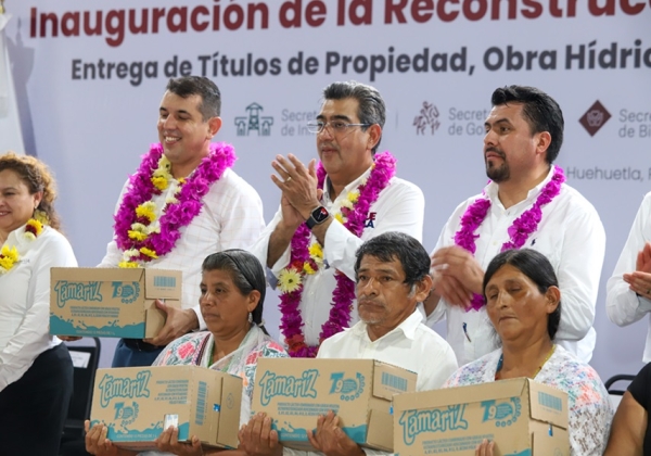 Inaugura Sergio Salomón reconstrucción de base hidráulica del camino Olintla- Huehuetla