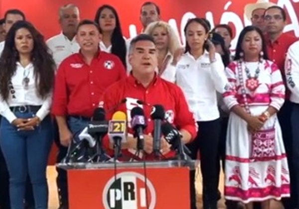 Salida de Del Moral, ‘no afecta’ al partido: Alito; ‘No se lleva nada’: Xóchitl Gálvez