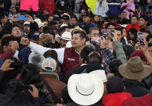 Pobreza y marginación, los verdaderos enemigos del pueblo, asegura Alejandro Armenta