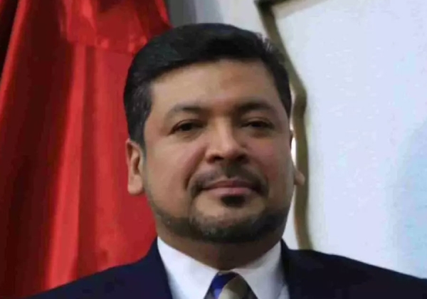 Luis Orozco cede la gubernatura interina de Nuevo León para el retorno de Samuel García