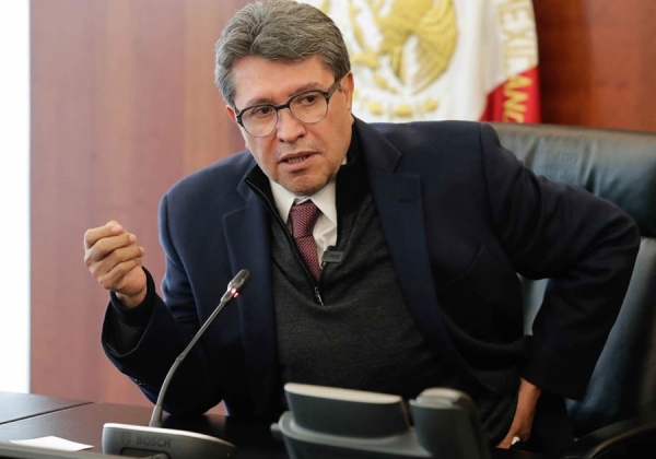 Regresa Ricardo Monreal al Senado