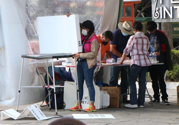 Inicia la veda electoral; comercios dan promociones a quienes acudan a votar