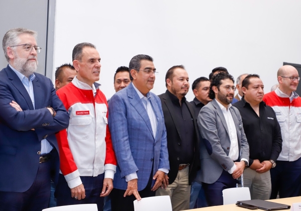 Acuerdo entre Audi y Sindicato, fortalece ambiente laboral en Puebla: Sergio Salomón