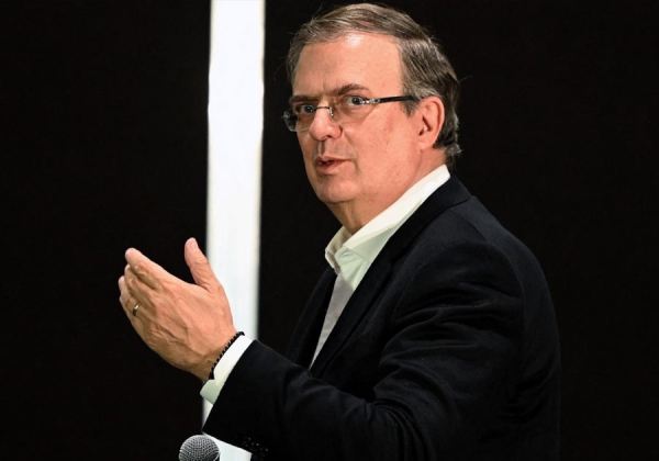 Marcelo Ebrard se queda en Morena; ve &quot;entendimiento&quot; con Claudia Sheinbaum