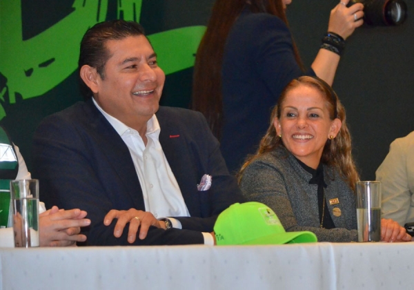 Recibe Armenta constancia como candidato del PVEM