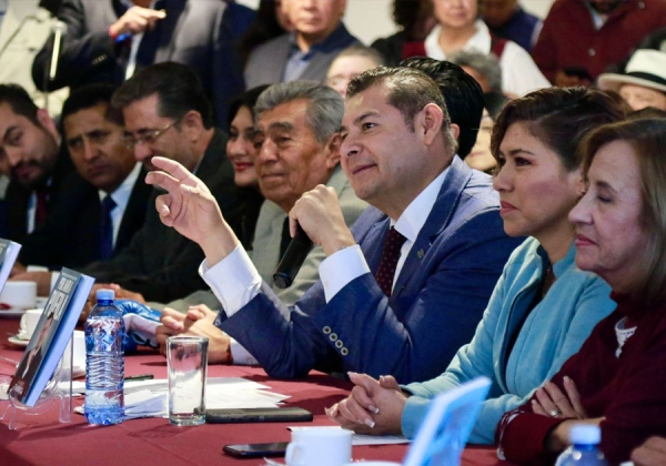 Reactivación ferroviaria de pasajeros de AMLO pone a México a la vanguardia: Armenta