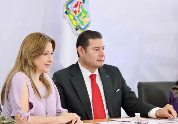DIF Puebla a través de la adopción transforma vidas