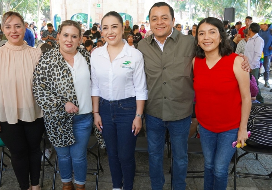    Inicia en San Martín Texmelucan entrega de tarjetas FINABIEN