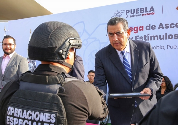 Sin titubeo, gobierno de Puebla combate delincuencia y garantiza mejores condiciones a policías