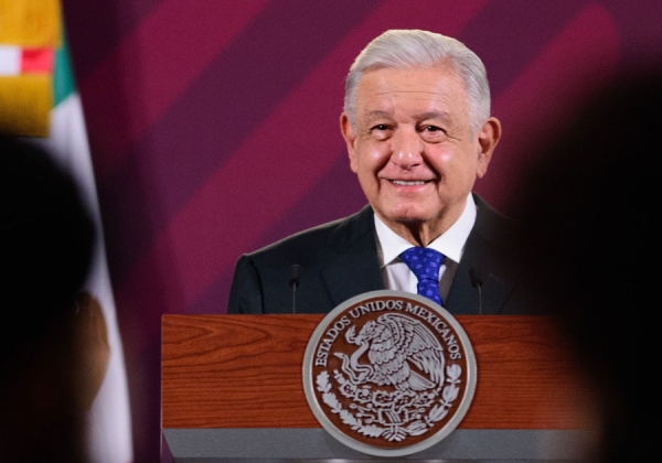 Celebra AMLO aval de presupuesto ‘sin moches’