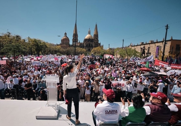 Atención a jóvenes, coordinación y cero impunidad, claves para construcción de paz: Sheinbaum