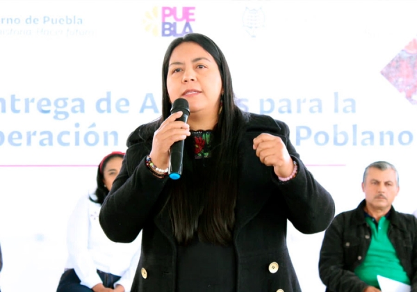 Entrega SDR apoyos a productores de valle de Libres y Sierra Nororiental