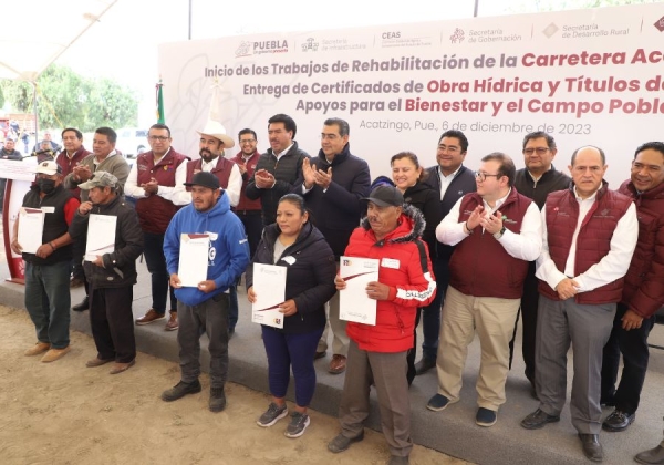 En Acatzingo, gobierno estatal garantiza agua potable y mejores condiciones a población