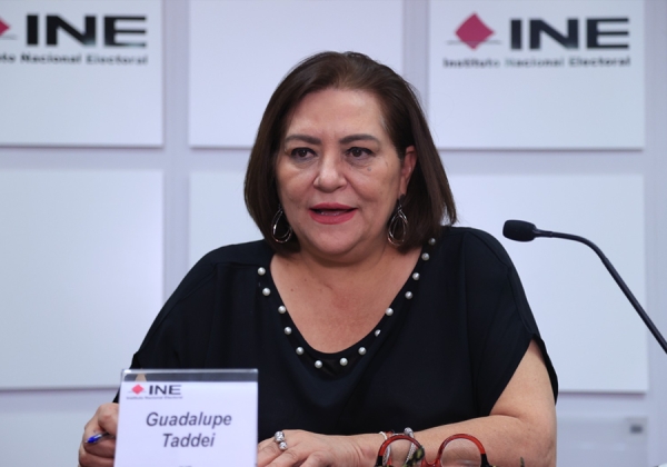 Destaca el presidente López Obrador el desempeño de Guadalupe Taddei
