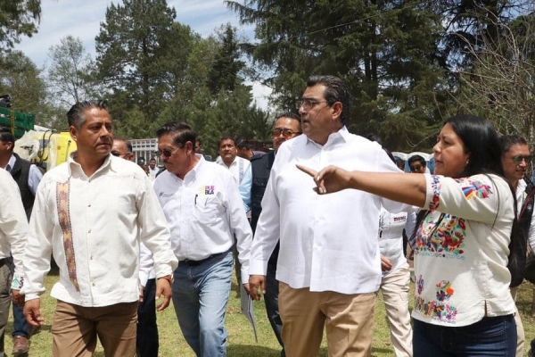 En 100 días, entregó el gobernador Sergio Salomón 65 mil apoyos al Campo Poblano