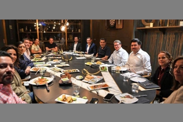 Unidad en Morena-Puebla, con Sergio, Armenta y Monreal