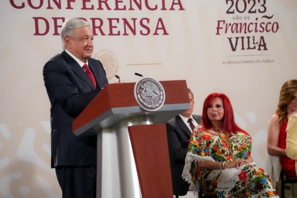 Layda acusa a Nacho Mier de dar puñalada a la 4T por arreglo con Alito