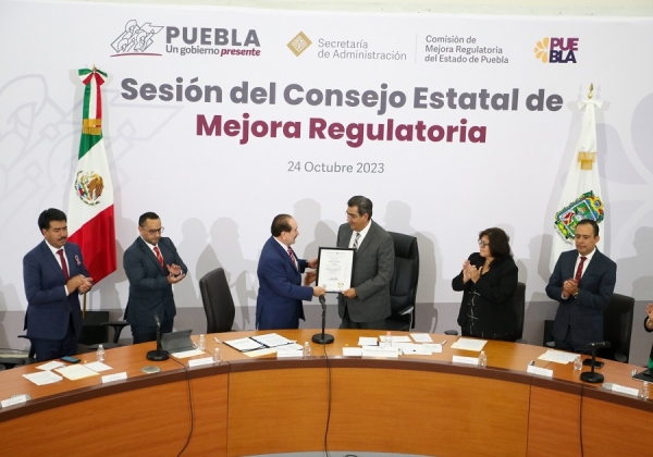 Tiene Puebla un gobierno estatal transparente, eficiente y que promueve digitalización