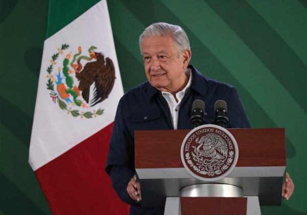 Acusa AMLO censura del INE por ordenarle bajar entrevista con Canal Red