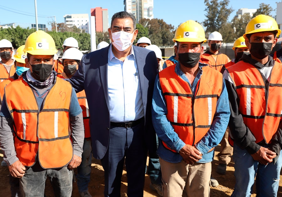Inicia Céspedes Peregrina construcción de unidades de oncología y cardiología en HNP, impulsadas por MBH