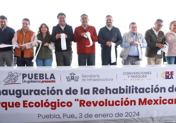 Mejora gobierno de Puebla espacios públicos para fortalecer núcleo familiar: Sergio Salomón
