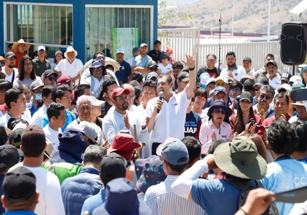 “Sólo los universitarios deciden el futuro de la BUAP”: Alejandro Armenta