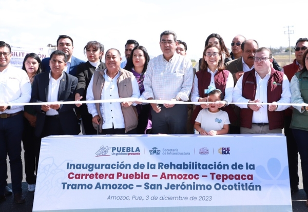 El gobernador Sergio Salomón inaugura la rehabilitación de la carretera Puebla-Amozoc-Perote