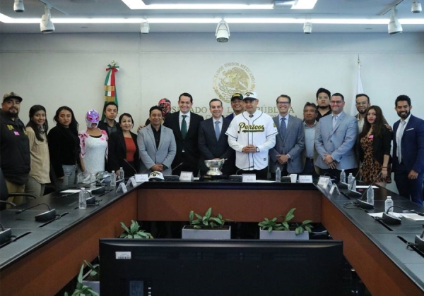 ‘El triunfo de los pericos es un triunfo para Puebla’: Armenta