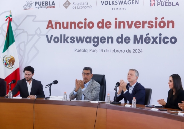 Anuncian gobierno de Puebla y Volkswagen de México inversión por cerca de 1,000 mdd en electromovilidad