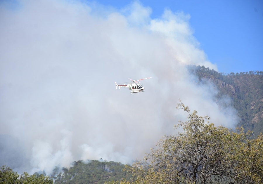 En sinergia, atiende gobierno de Puebla incendios forestales