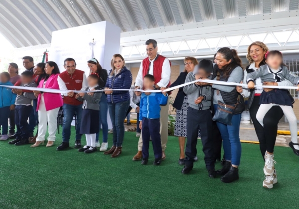 Inaugura Sergio Salomón la rehabilitación del Centro de Atención Múltiple “Yolojpili”