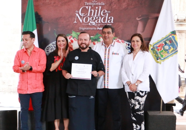 Chile en Nogada, origen y orgullo de Puebla: Sergio Salomón; inicia temporada 2023